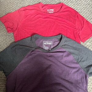 2 medium urban pipeline shirts, used in good condition